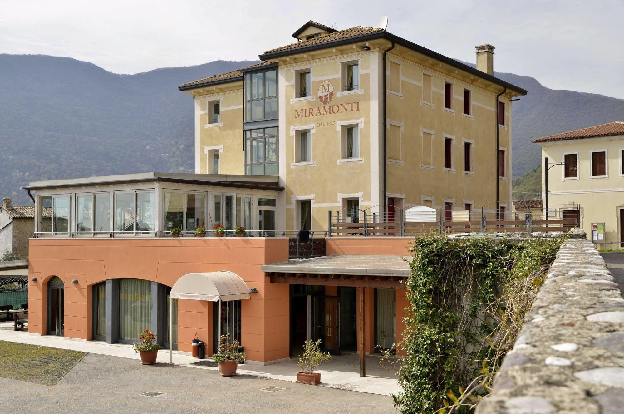 Hotel Miramonti Enoteca Pove del Grappa Eksteriør bilde